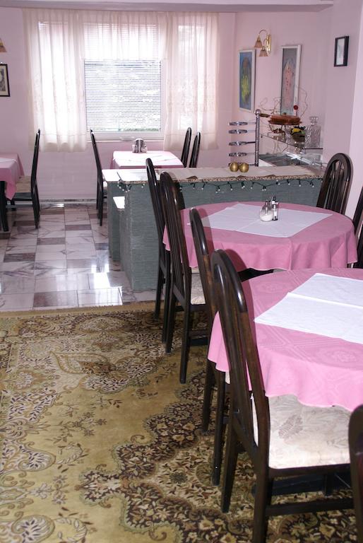 Hotel Petra Hrabušice Екстериор снимка